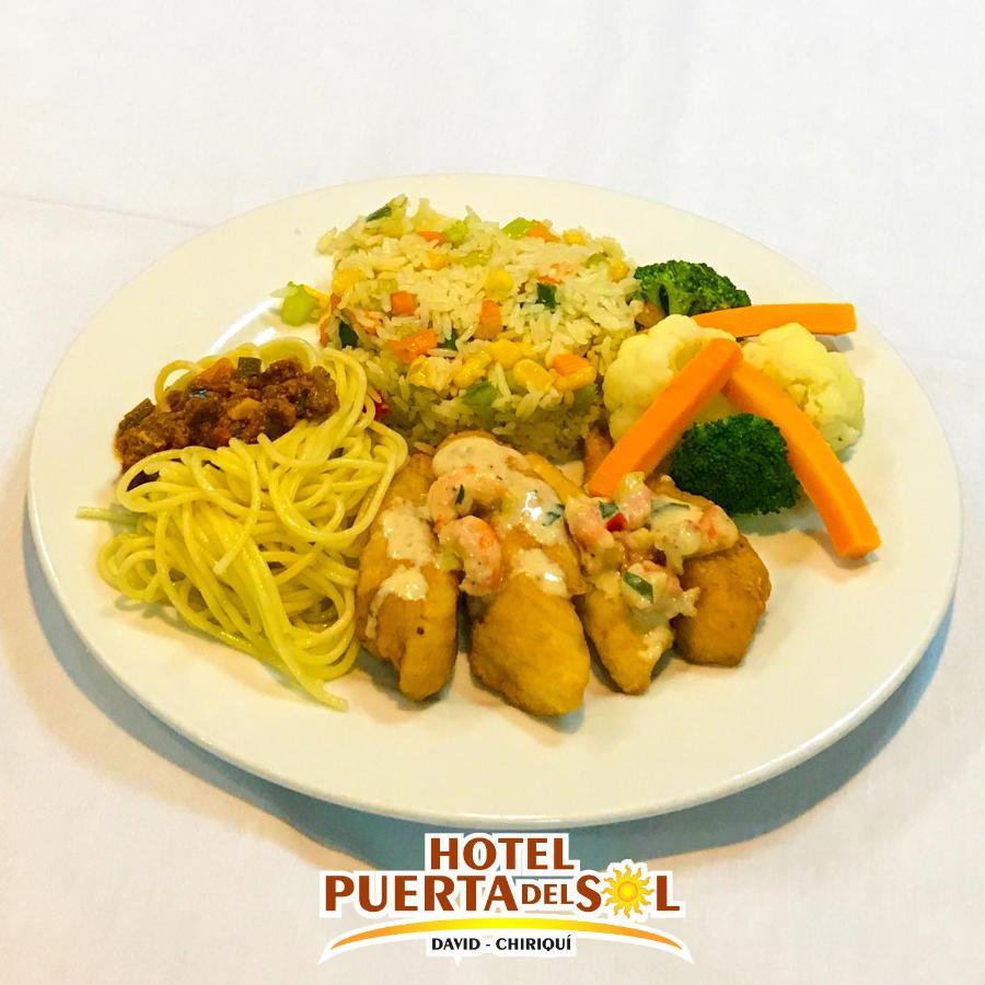 Hotel Puerta Del Sol 다비드 외부 사진