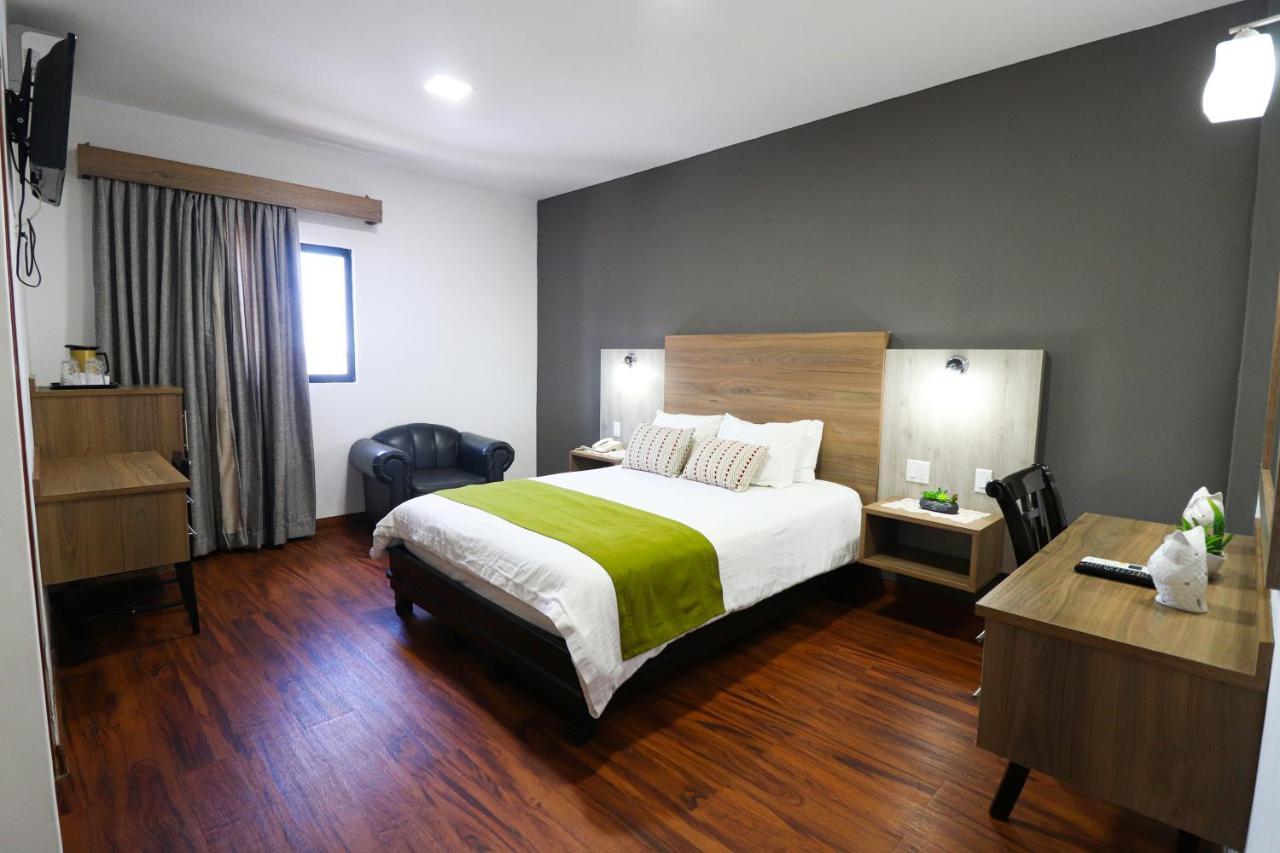Hotel Puerta Del Sol 다비드 외부 사진