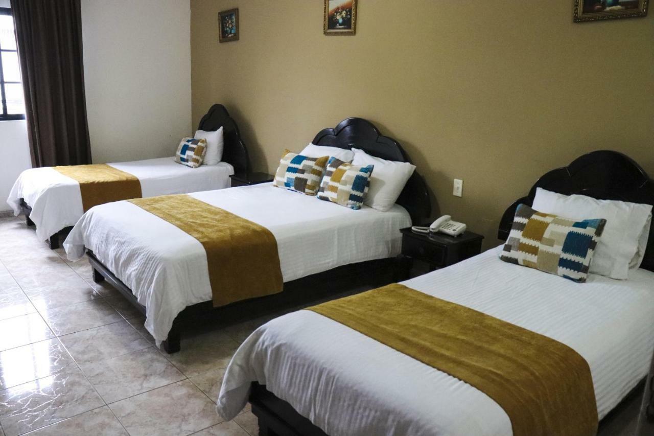 Hotel Puerta Del Sol 다비드 외부 사진